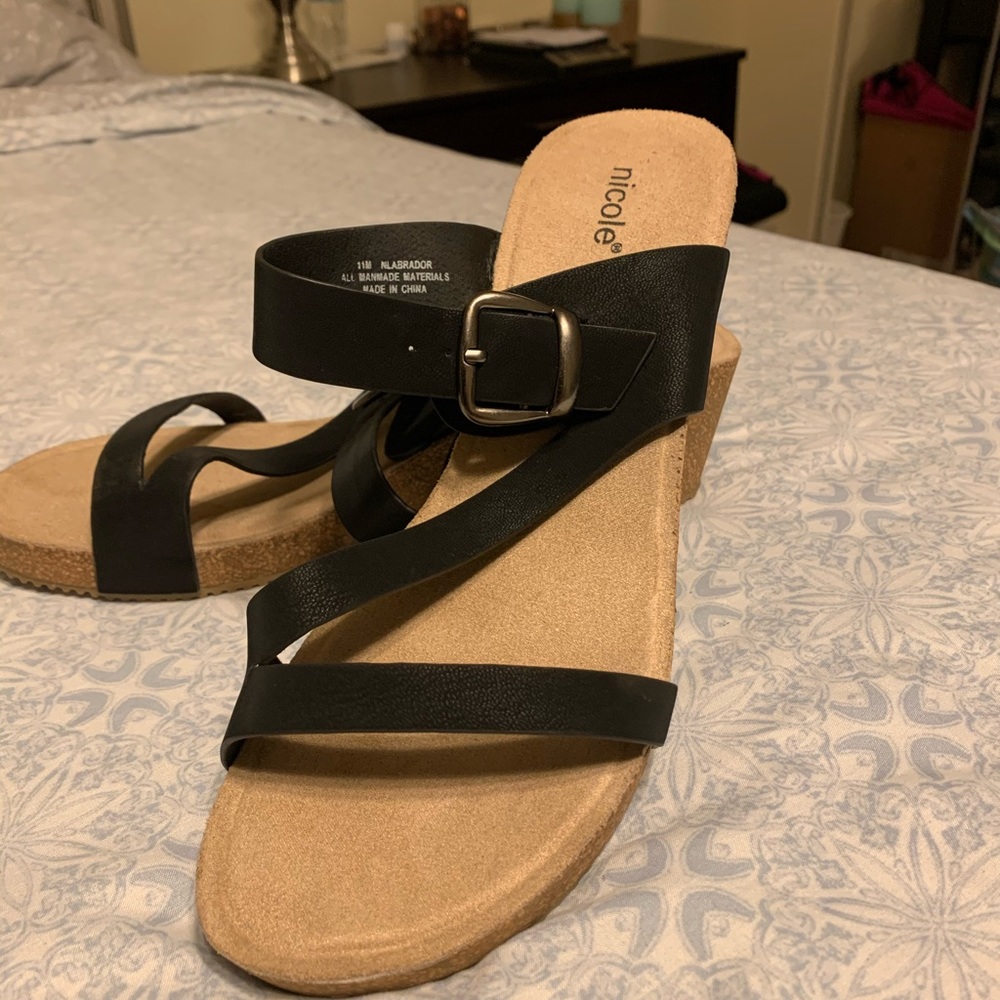 Wedge heel slippers